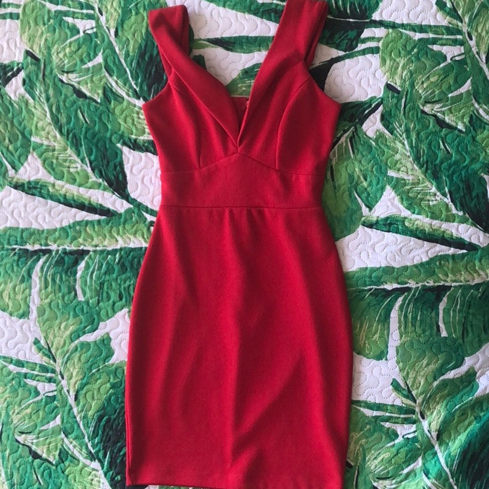 Mystic Stunning Red Midi Dress